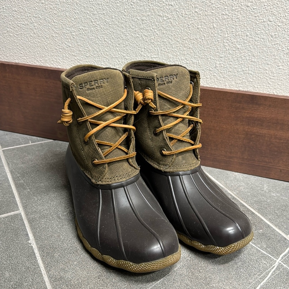 Sperry Booties